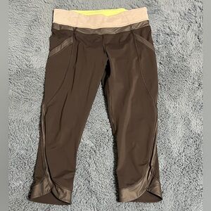 Lululemon crop leggings